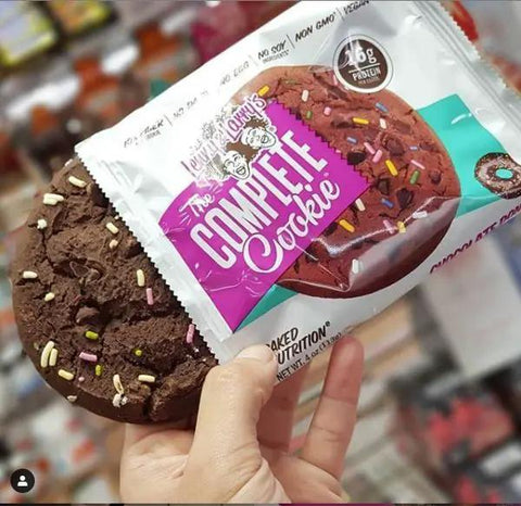 Lenny & Larry Complete Cookie, Chocolate Donut - wegańskie ciastko białkowe by Lenny & Larry's (lenny-larry-complete-cookie-chocolate-donut)