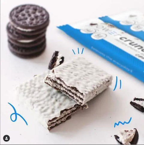 Power Crunch Cookies & Creme PUDEŁKO x 12 SZT - proteinowy wafelek ze stewią by Power Crunch (power-crunch-pudelko-x-12-proteinowy-baton-slodzony-stewia-ciasteczka-z-kremem)