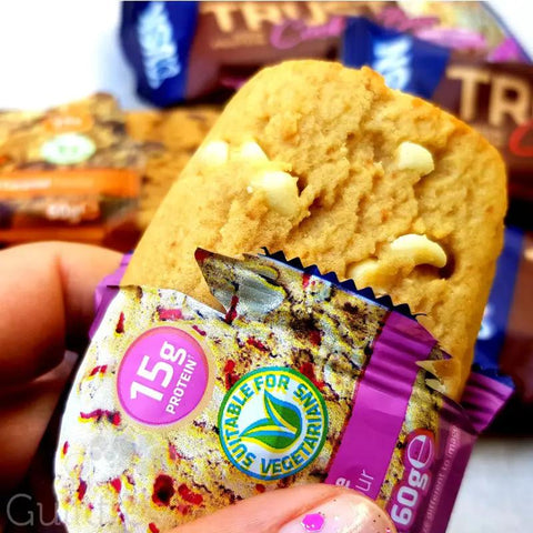 USN Trust Protein Cookie Bar White Chocolate Raspberry - ciacho proteinowe 15g białka z malinami i białą czekoladą by USN (Ultimate Sports Nutrition) (usn-trust-protein-cookie-bar-white-chocolate-raspberry-ciacho-proteinowe-15g-bialka-z-malinami-i-biala-czekolada)