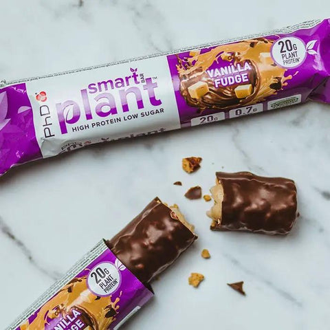 Phd Smart Plant Vanilla Fudge - wegański baton proteinowy bez cukru, Mleczna Czekolada, Karmel & Krówka by PhD (phd-smart-plant-vanilla-fudge-weganski-baton-proteinowy-bez-cukru)