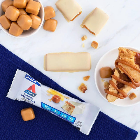 Atkins Snack Caramel Apple Pie - baton proteinowy 150kcal & 10g białka bez maltitolu, Szarlotka & Karmel by Atkins (atkins-snack-caramel-apple-pie-niskocukrowy-baton-10g-bialka)