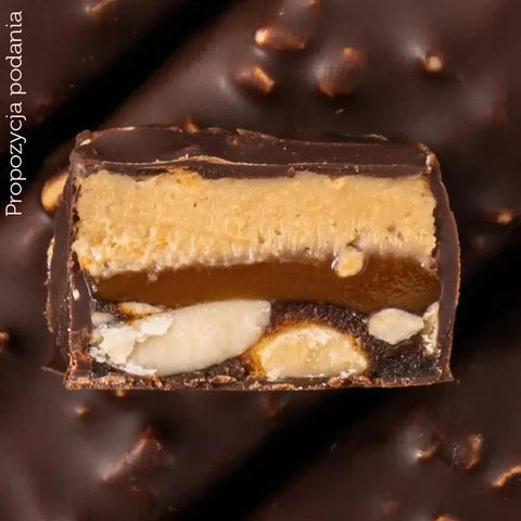 FIZI Guilty Pleasure Peanut & Caramel - wegański baton proteinowy w polewie czekoladowej bez dodatku cukru by Fizi (fizi-guilty-pleasure-peanut-caramel-weganski-baton-proteinowy-w-polewie-czekoladowej-bez-dodatku-cukru)