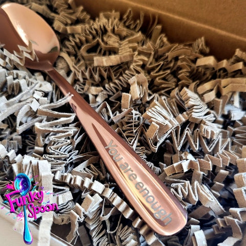 Funky Spoon grawerowana łyżka z afirmacją, Rose Gold 14cm, You are Enough by Funky Flavors (funky-spoon-grawerowana-lyzka-z-afirmacja-rose-gold-14cm-you-are-enough)