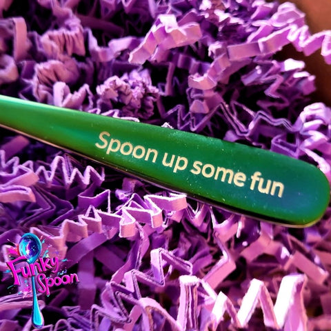 Funky Spoon grawerowana łyżka z afirmacją, Tęcza 17cm, Spoon up Some Fun by Funky Flavors (funky-spoon-grawerowana-lyzka-z-afirmacja-tecza-17cm-spoon-up-some-fun)