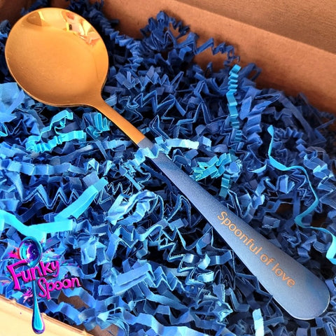 Funky Spoon grawerowana łyżka z afirmacją, Złoto & Błękit, 17cm, Spoonful of Love by Funky Flavors (funky-spoon-grawerowana-lyzka-z-afirmacja-zloto-blekit-17cm-spoonful-of-love)