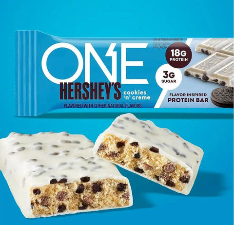 ONE Bar Hershey's Cookies 'n' Creme - baton proteinowy w białej polewie z ciasteczkami i czekoladą Hersheys by ONE Bar (aka OhYeah! ISS Research)) (one-bar-hersheys-cookies-n-creme-baton-proteinowy-w-bialej-polewie-z-ciasteczkami-i-czekolada-hersheys)