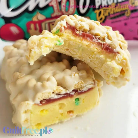 Chiefs Protein Bar Birthday Cake - baton proteinowy, Tort Urodzinowy, 20g białka & 200kcal by Chiefs (chiefs-protein-bar-birthday-cake-baton-proteinowy-tort-urodzinowy-20g-bialka-200kcal)