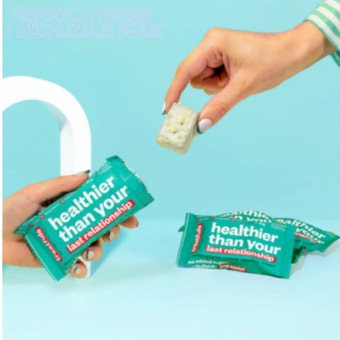 Treatfuls Healthier Than Your Last Relationship - wegański batonik organiczny z orzechami laskowymi i białą polewą z ksylitolem by Treatfuls (treatfuls-healthier-than-your-last-relationship)